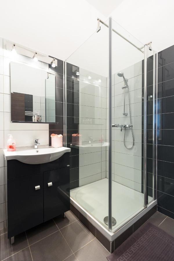 Wiky'S Apartman With 3Bathrooms Budapest Luaran gambar